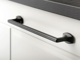 Úchytka Menfi 160 černá matná 